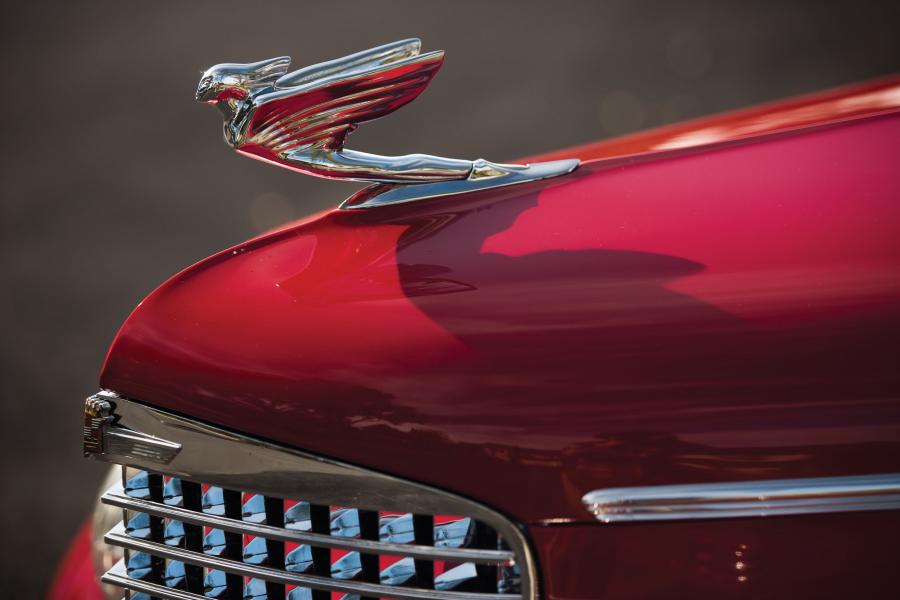 Логотип Cadillac V16 Convertible Coupe by Fleetwood 1938 года  (фото 20 из 42)
